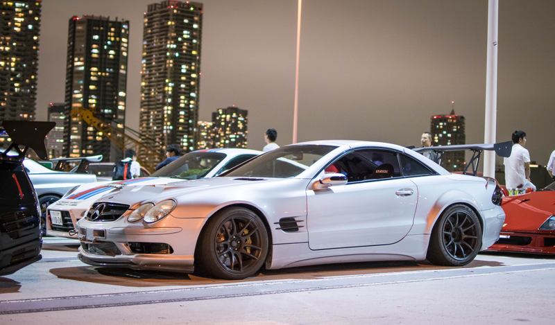 Illustration for article titled This Parking Lot In Tokyo Will Bring All Your Car Fantasies To Life